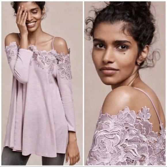 Anthropologie Tops - MEADOW RUE 'Laceline' Off Shoulder Lilac Burnout